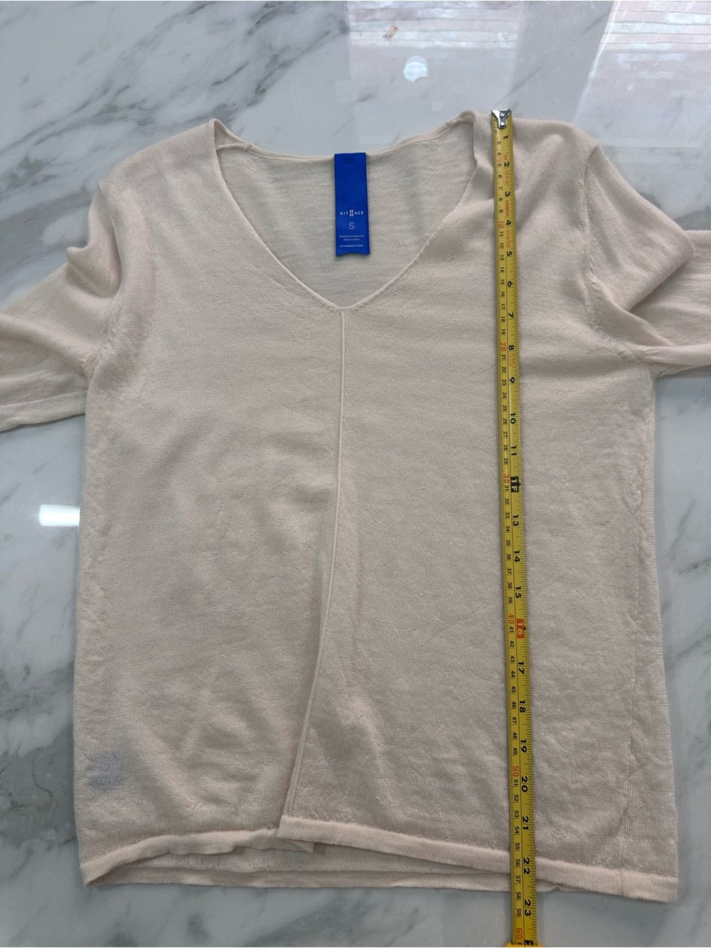 KIT & ACE 100% Merino Wool V-Neck Lightweight Sweater Beige Semi Sheer Sz Small - Picture 10 of 10